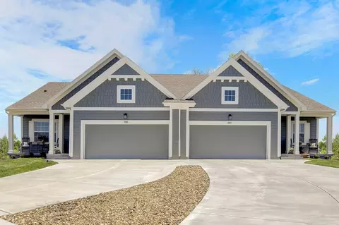 8891 Mill Creek Rd #9038, Lenexa, KS 66219