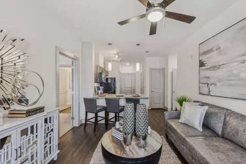 505 E Sheridan Ave #1301, Oklahoma City, OK 73104