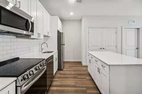 30 W Broad St #411, Bethlehem, PA 18018