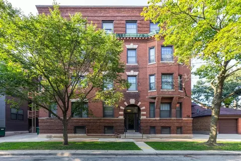 1154 E 56th St #1156-4, Chicago, IL 60637