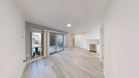 2520 College Ave #106, Berkeley, CA 94704