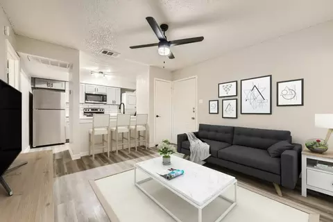 1300 Shady Ln #502, Bedford, TX 76021