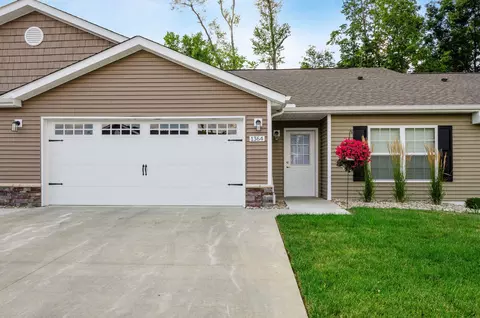 1252 Redleaf Dr #1393Q, Batavia, OH 45103