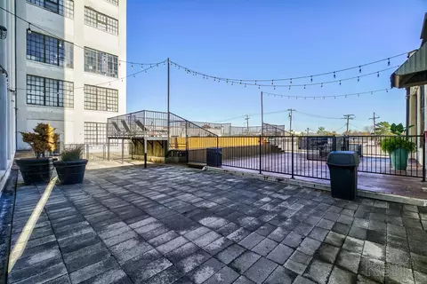2400 S Ervay #1-207, Dallas, TX 75215