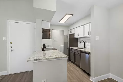 2701 W Bellfort Ave #14-1420, Houston, TX 77054