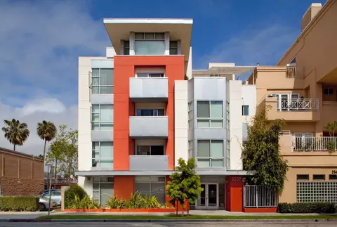 1537 7th St #301, Santa Monica, CA 90401