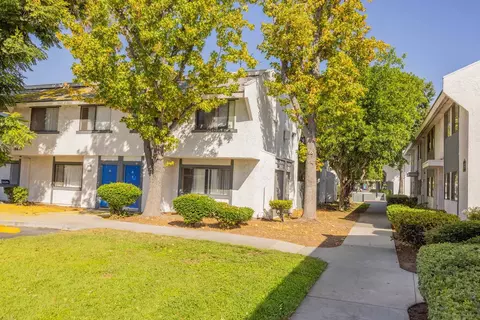 18645 E Arrow Hwy #101, Citrus, CA 91722