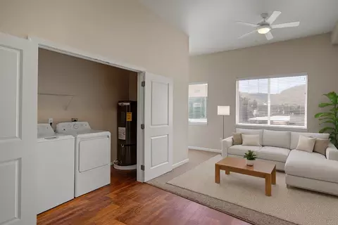 615 N Piere St #E212, Wenatchee, WA 98801