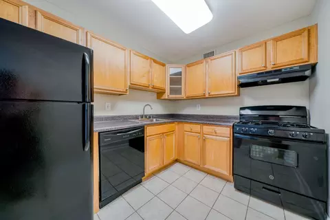 8600 16th St #86000904, Silver Spring, MD 20910