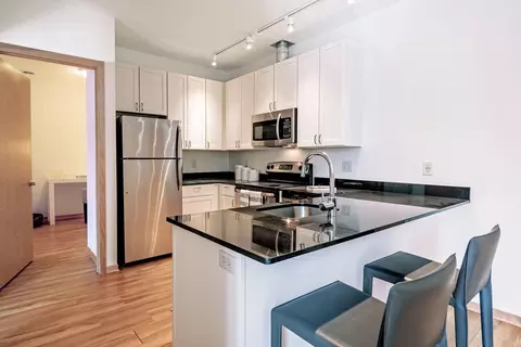 1800 S Washington Ave #542, Minneapolis, MN 55454