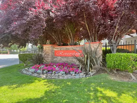 7459 Rush River Dr #45, Sacramento, CA 95831