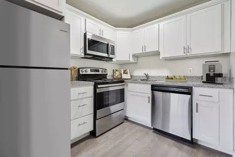 111 Macdade Blvd #2, Folsom, PA 19033