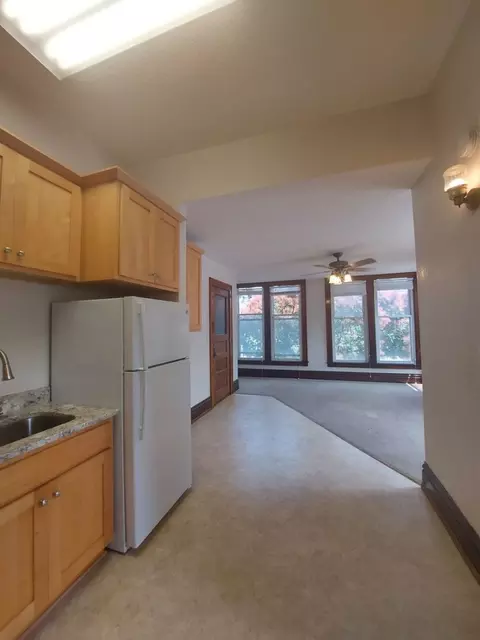 85 Victoria St S #01, Saint Paul, MN 55105