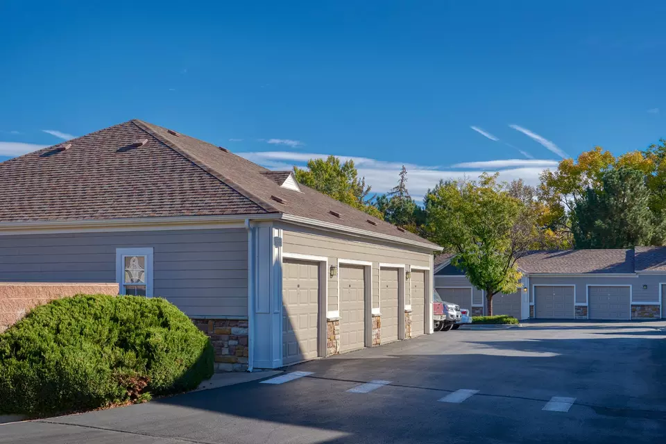  10550 E Iowa Ave #AUCPLL, Aurora, CO 80012 photo 27