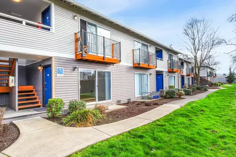 1610 W James Pl #1M-09, Kent, WA 98032