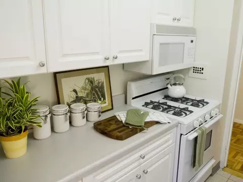 3850 Tunlaw Rd NW #0212, Washington, DC 20007