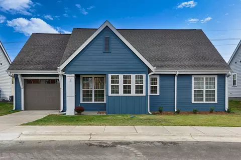 100 Memorial Village Dr #92MV, Huntsville, AL 35803