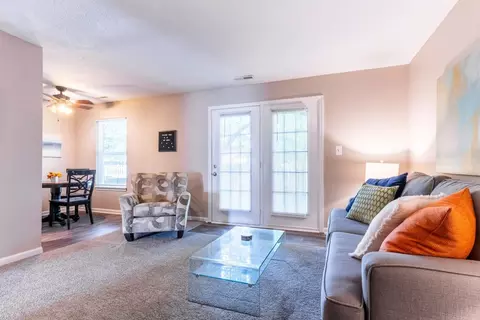 4100 Prestwick Sq #4146, New Albany, IN 47150