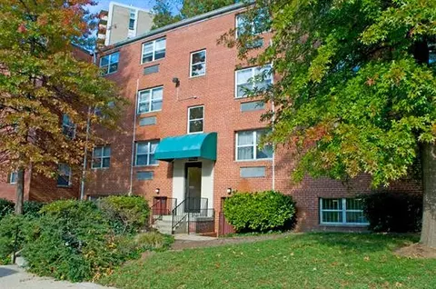104 Croydon Ct #109-4, Silver Spring, MD 20901