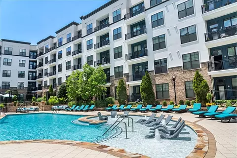 2700 Charlotte Ave #541, Nashville, TN 37209
