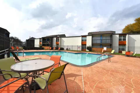 9050 Youree Dr #900-902, Shreveport, LA 71115