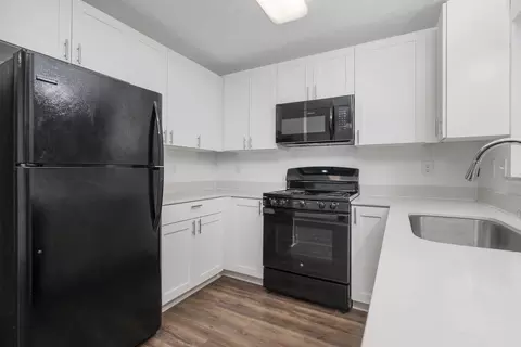 1995 Crown Plaza Blvd #7-2441, Plainfield, IN 46168