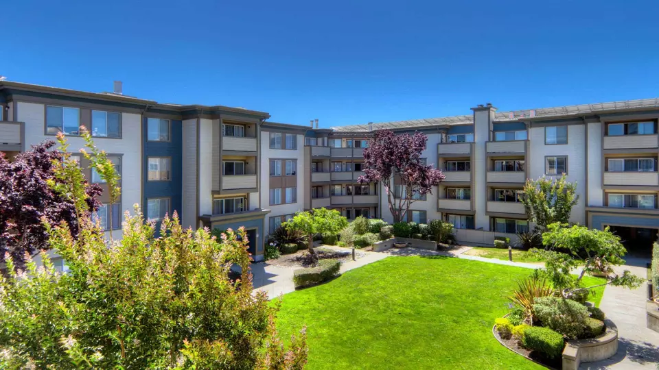 6401 Shellmound St #8406, Emeryville, CA 94608 photo 11