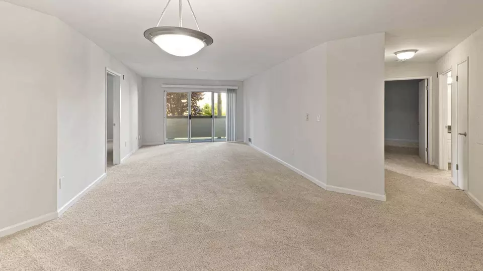  6401 Shellmound St #8406, Emeryville, CA 94608 photo 4