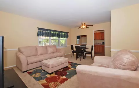 20000 Van Aken Blvd #21, Shaker Heights, OH 44122