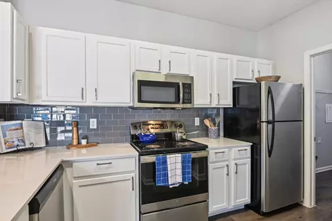8100 N Riverside Dr #912, Fort Worth, TX 76137