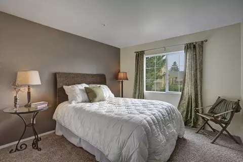 9425 S Riverside Dr #1425, Sandy, UT 84070