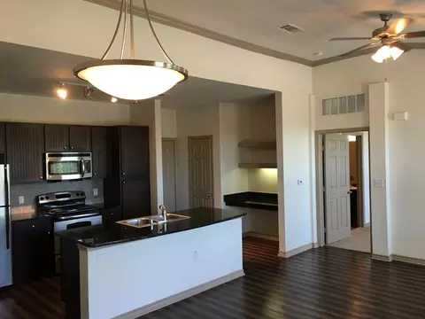 6100 Browning Dr #08-08202, North Richland Hills, TX 76180