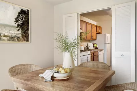 2445 Lyttonsville Rd #1-1002, Silver Spring, MD 20910 photo 4
