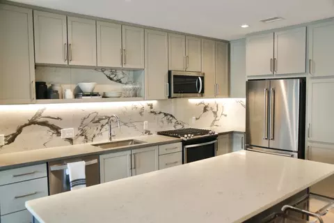 315 S Cesar Chavez Blvd #1215, Dallas, TX 75201