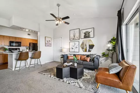 8818 Travis Hills Dr #0835, Austin, TX 78735