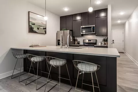5858 N College Ave #423, Indianapolis, IN 46220
