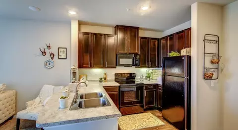 13301 Center Lake Dr #6302, Austin, TX 78753