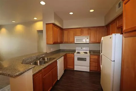 8250 Vineyard Ave #108, Rancho Cucamonga, CA 91730