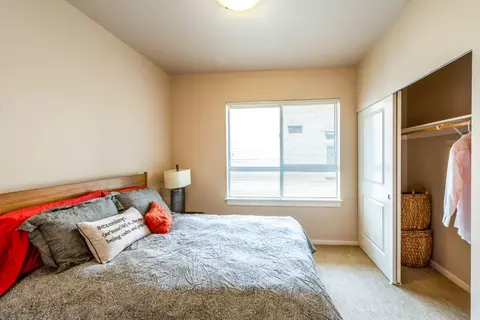 5101 25th Ave NE #B222, Seattle, WA 98105