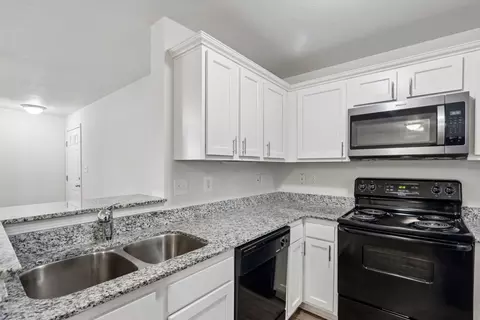 5475 Winding River Rd #5519C, Noblesville, IN 46062