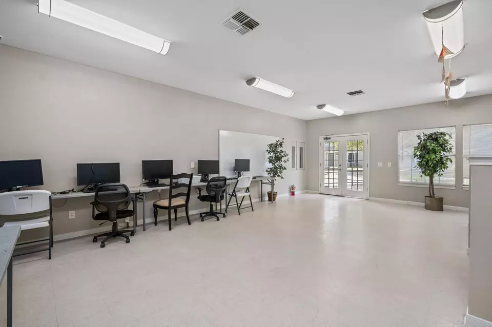  3625 Wellborn Rd #4-0401, Bryan, TX 77801 photo 10