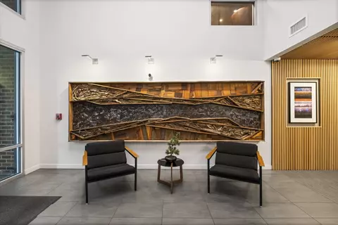 500 3rd Ave W #407, Seattle, WA 98119