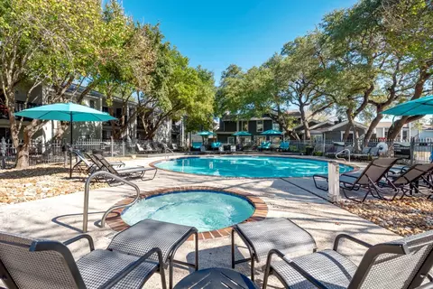3517 N Hills Dr #S202, Austin, TX 78731
