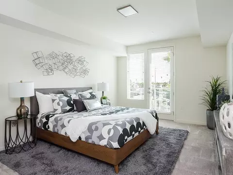 3851 Harbour Island Ln #210, Oxnard, CA 93035