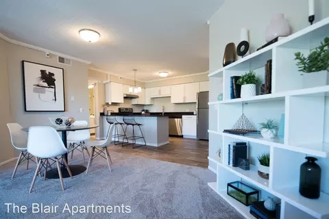 400 Selby Ave #400 SELBY AVE 406, Saint Paul, MN 55102