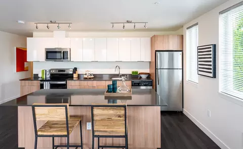 1601 S Lane St #422, Seattle, WA 98144