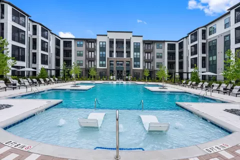 1001 Broadbank Dr #306, Belville, NC 28451