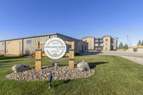 2412 E 4th St #217, Pierre, SD 57501