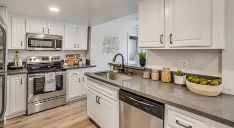 2112 Floyd Ave #31, Modesto, CA 95355