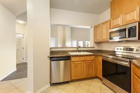 110 Williams Ave S #407, Renton, WA 98057